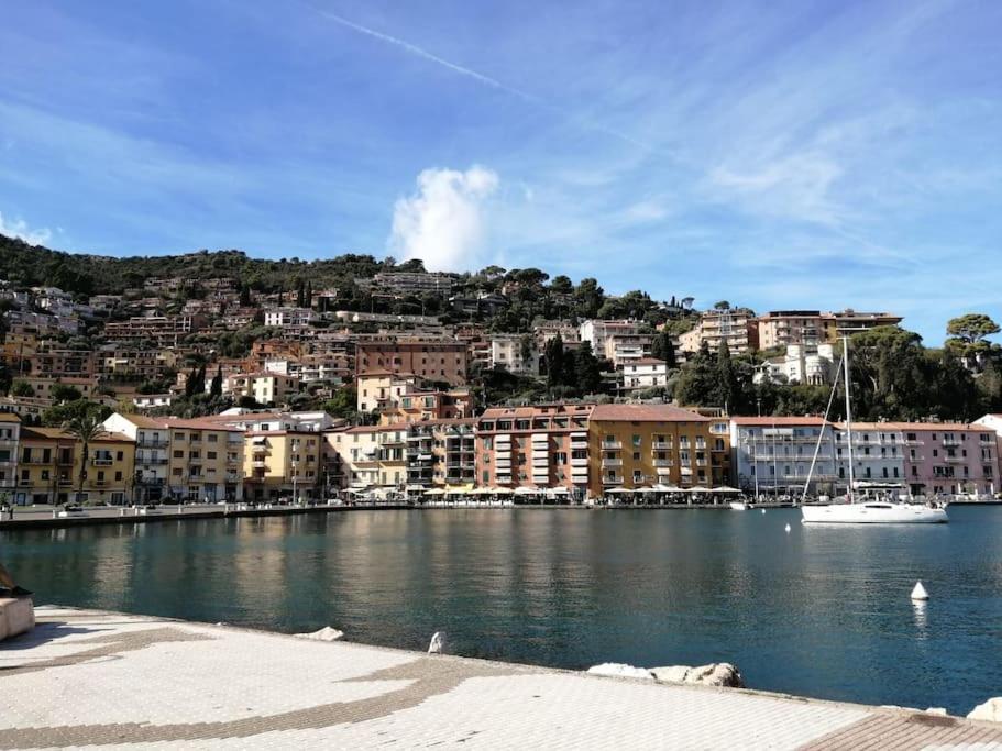 Sweet Liana Un Tuffo Nel Cuore Del Paese Porto Santo Stefano (Grosseto) Exterior foto